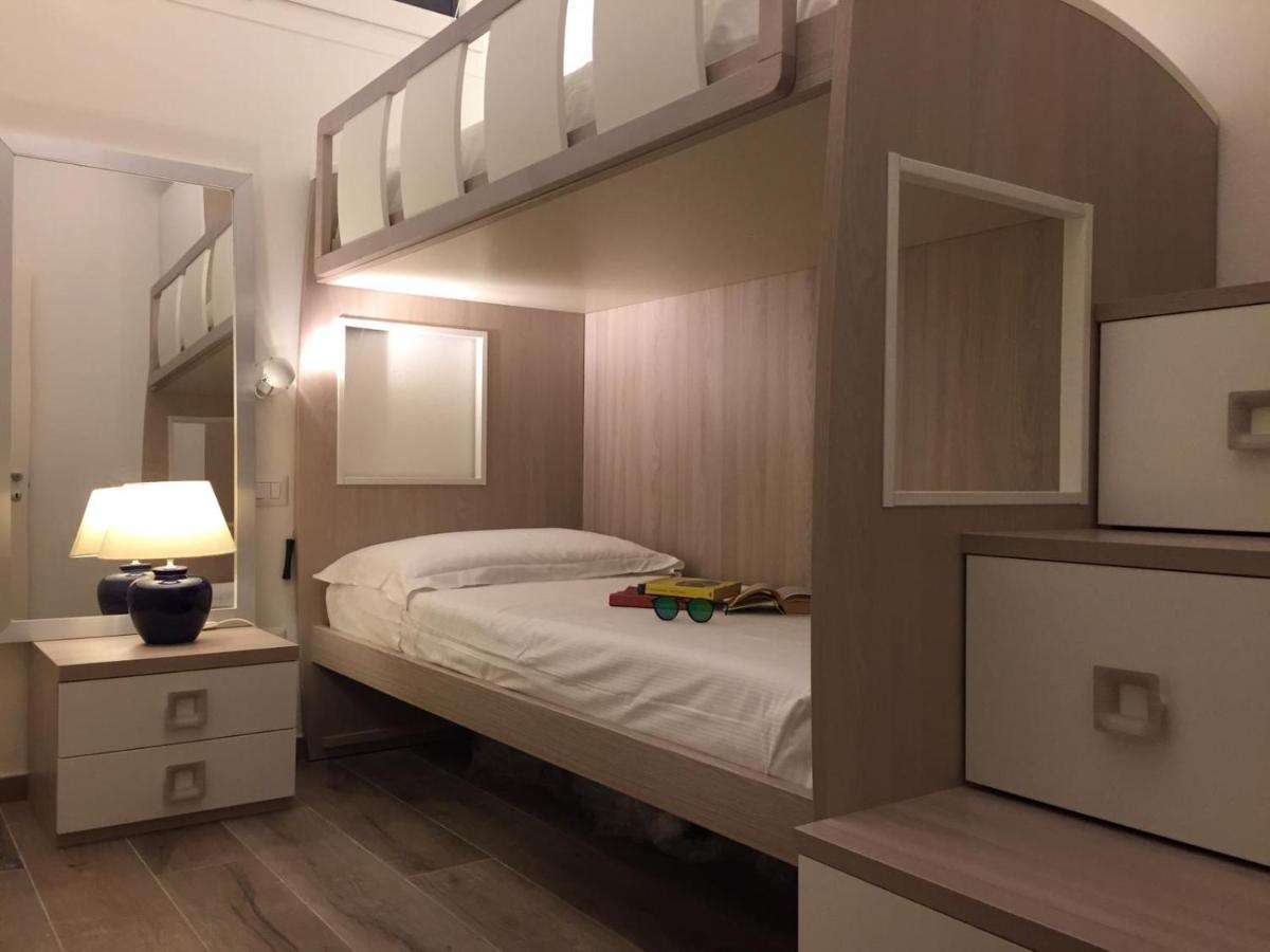 Panoramic Apartment Poggettone Air Conditioned プンタ・アーラ エクステリア 写真